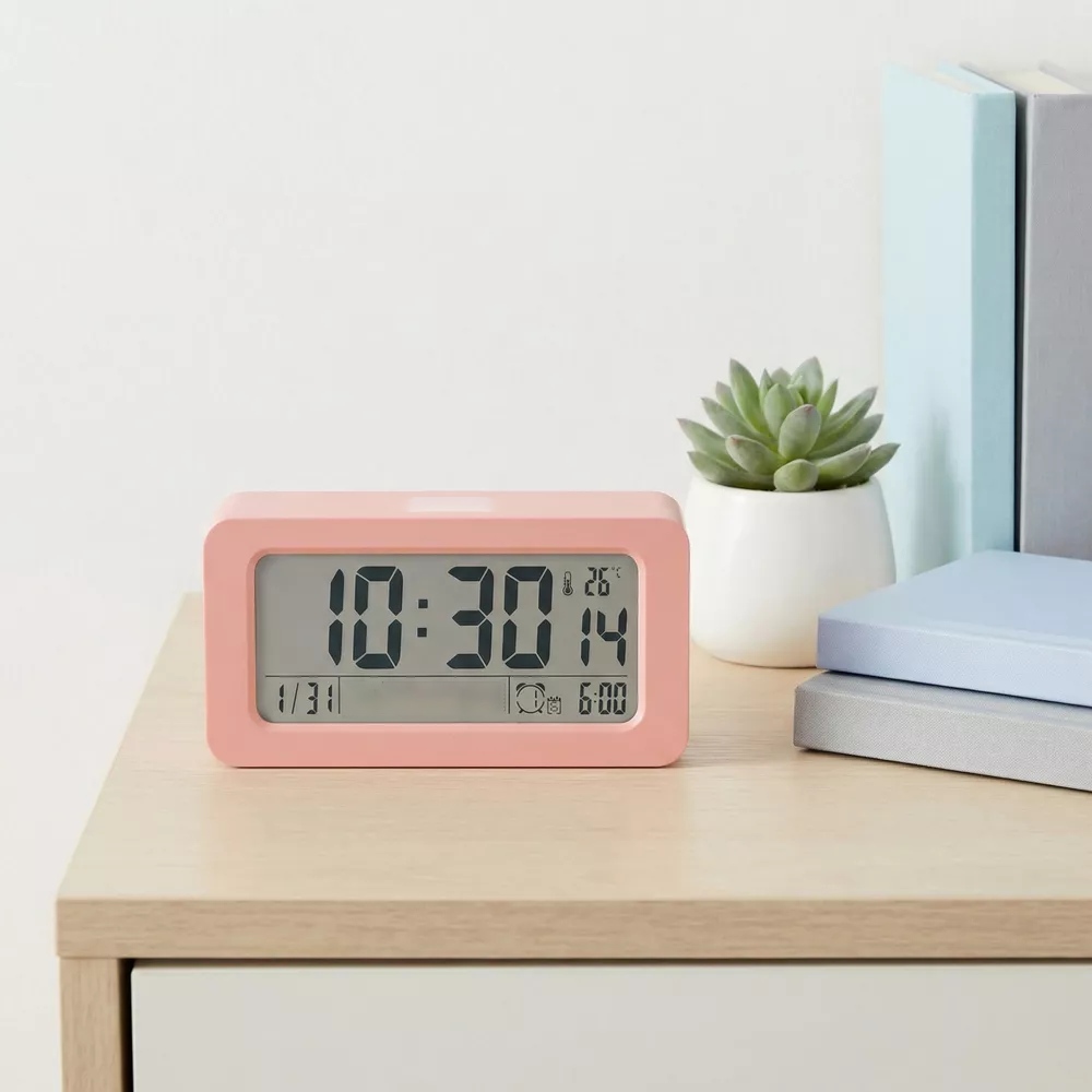 Vibrating Digital Alarm Clock with Large Display and Triple Alarms